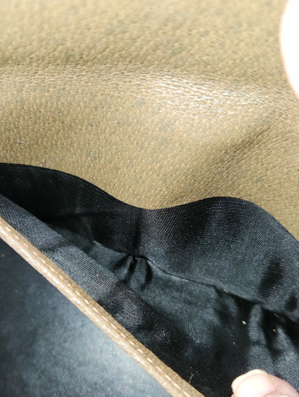 70's Vintage  Gucci Wallet - Picture 8 of 9